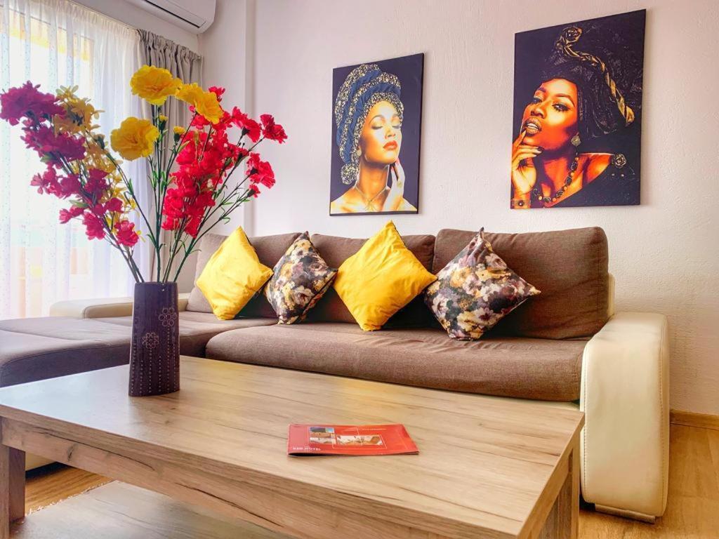 Long Term Business Apartment คลูจ-นาโปกา ภายนอก รูปภาพ